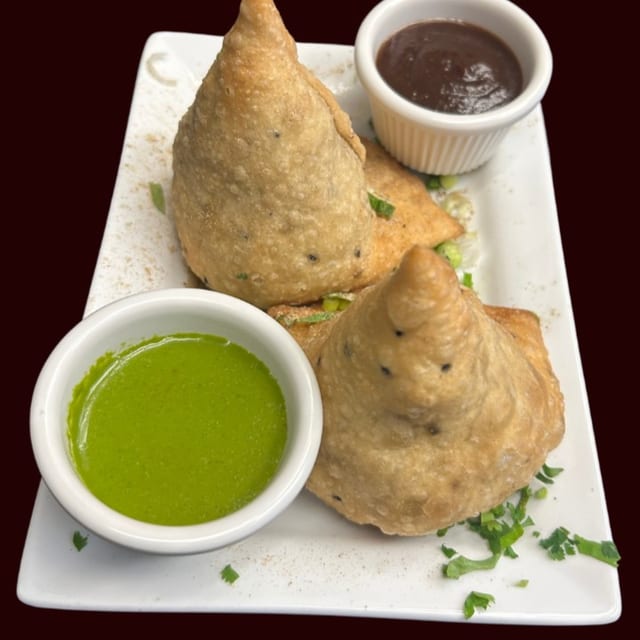 Veg Samosa.