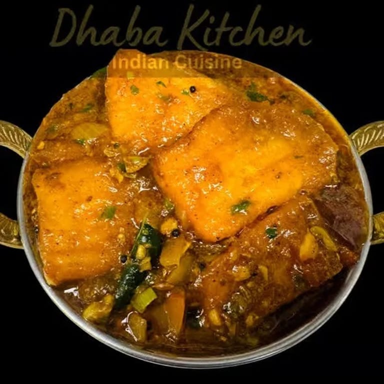 Explore Our Curry Selection