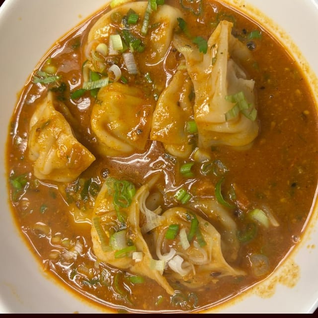 Veg Jhol Momo.