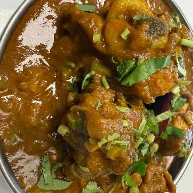 Chicken Curry (Bone-In).